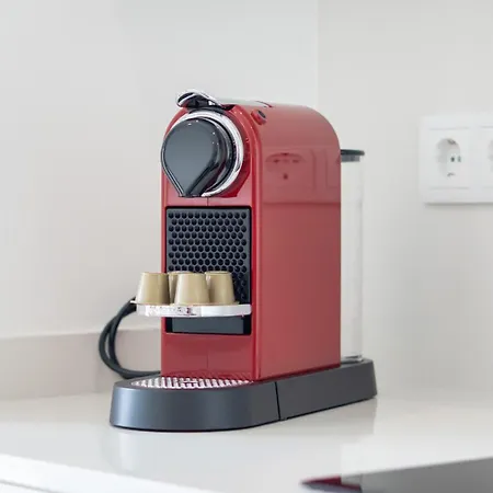 Modern 2br W Rooftop Pool & Parking By Lovelystay Apartment