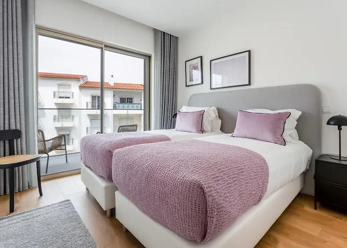 Modern 2br W Rooftop Pool & Parking By Lovelystay * ラゴス