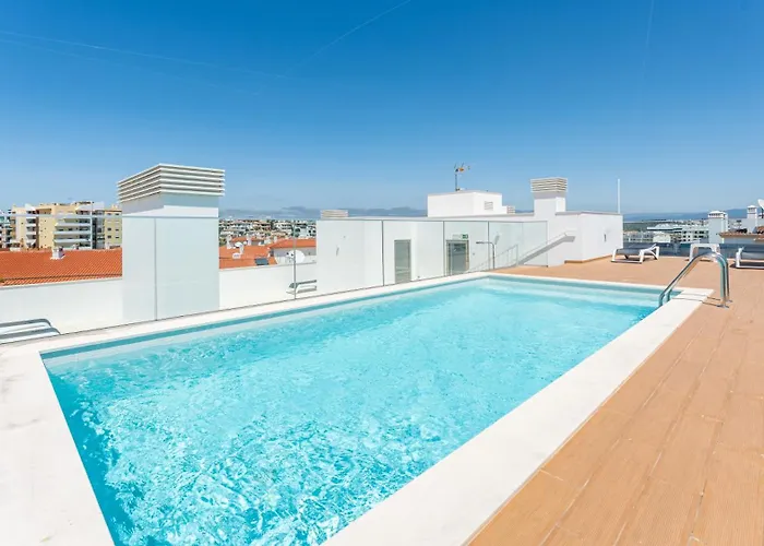 アパート Modern 2br W Rooftop Pool & Parking By Lovelystay *